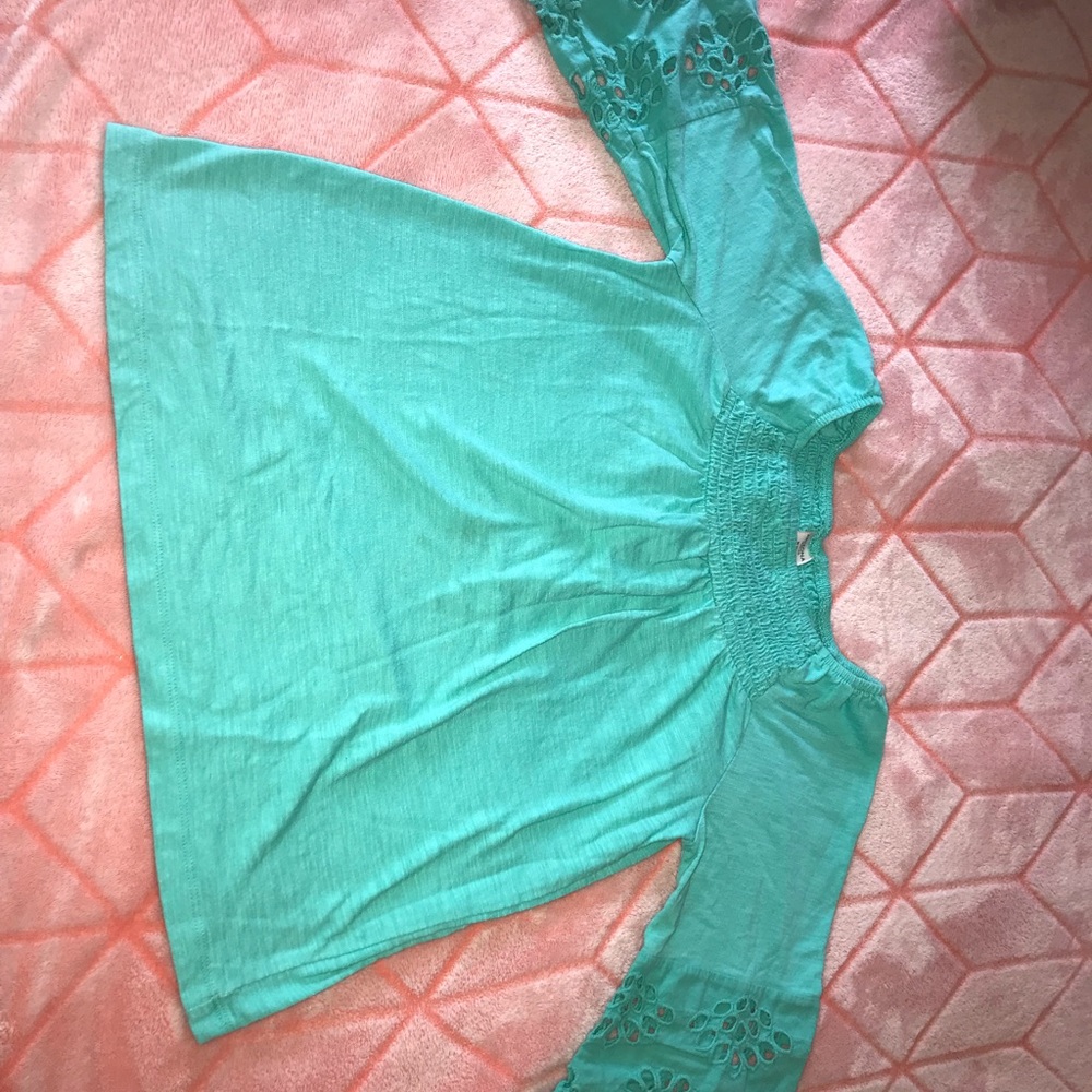 Teal mid sleeve shirt